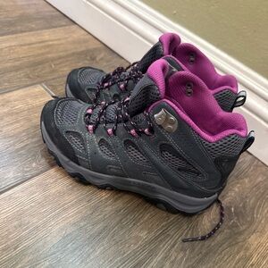 Merrell Unisex-Child Moab 3 Mid Waterproof Hiking Shoe size 2